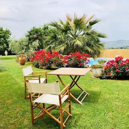 Villa "Casa Al Chiazzullo" Mirabella Eclano Экстерьер фото