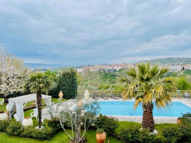 Villa "Casa Al Chiazzullo" Mirabella Eclano Экстерьер фото