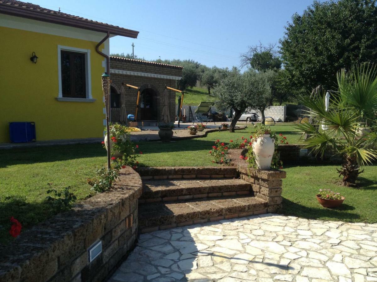 Villa "Casa Al Chiazzullo" Mirabella Eclano Экстерьер фото