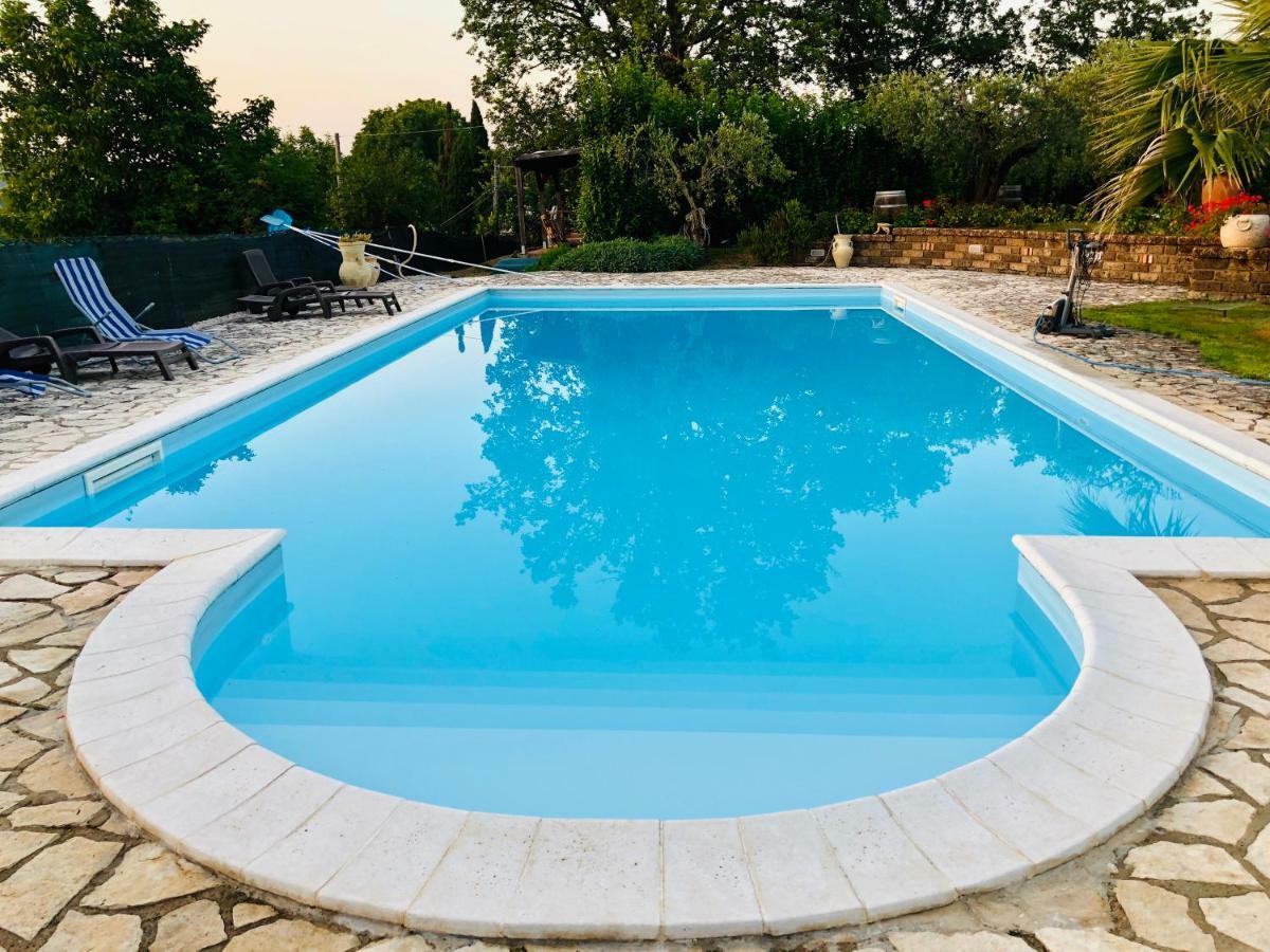 Villa "Casa Al Chiazzullo" Mirabella Eclano Экстерьер фото
