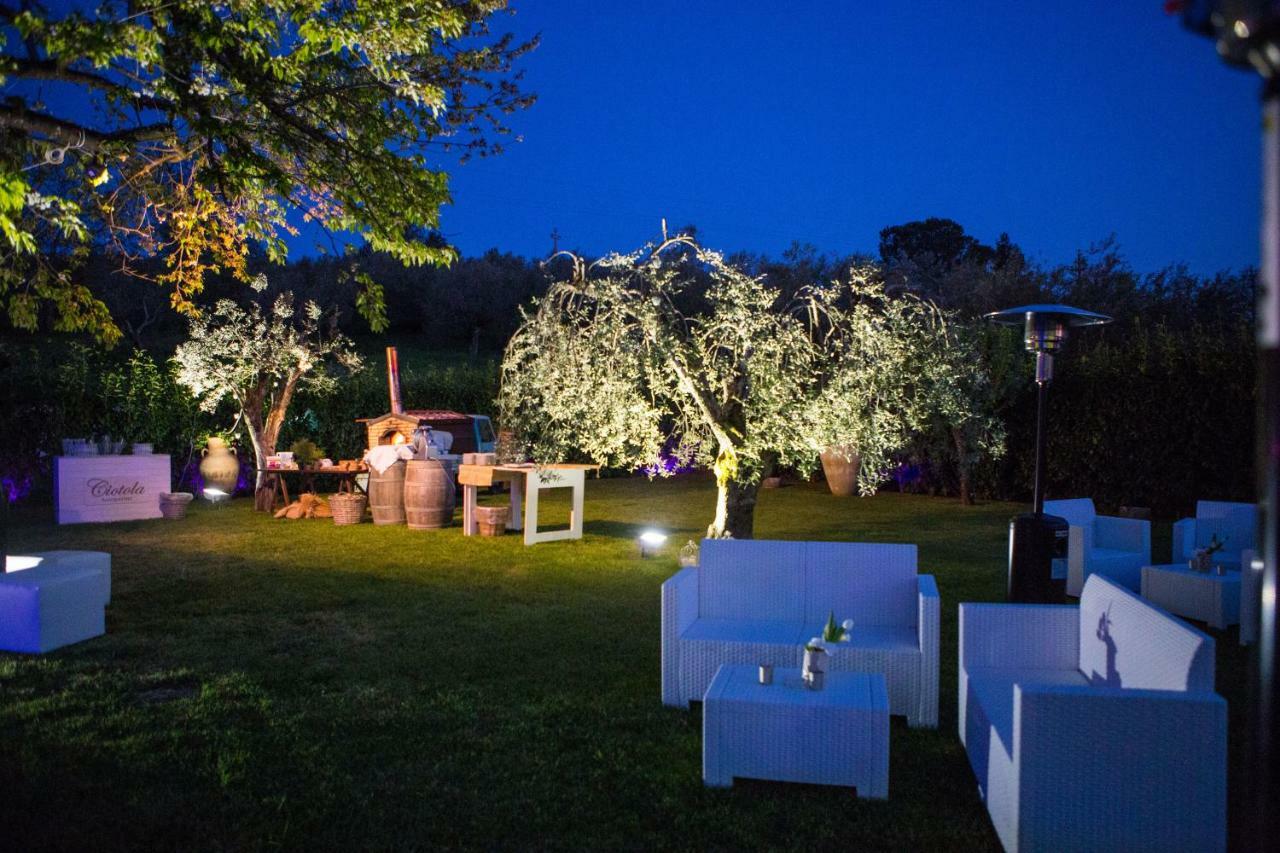Villa "Casa Al Chiazzullo" Mirabella Eclano Экстерьер фото